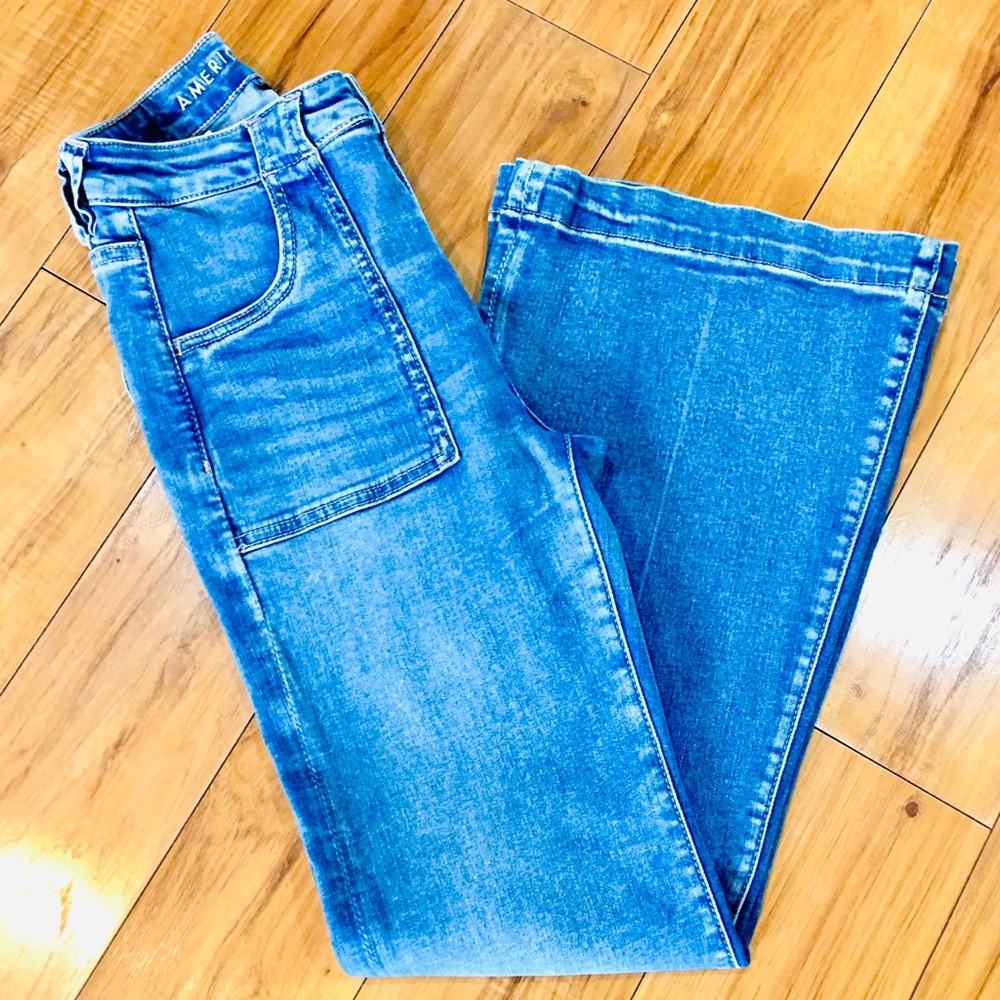 American Eagle AEO denin jeans flare wide leg boho hi rise vintage style…